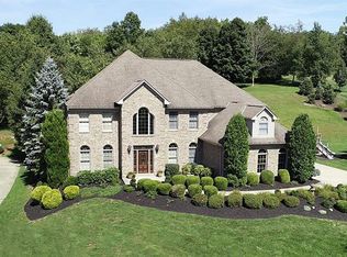 132 Woods Ln, Mc Murray, PA 15317