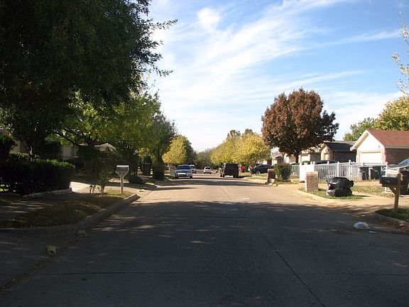 4th image of 10255 Blackjack Oaks Dr