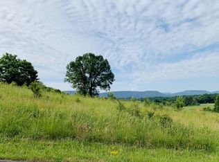 116 Landon Dr, Mount Carmel, TN 37645