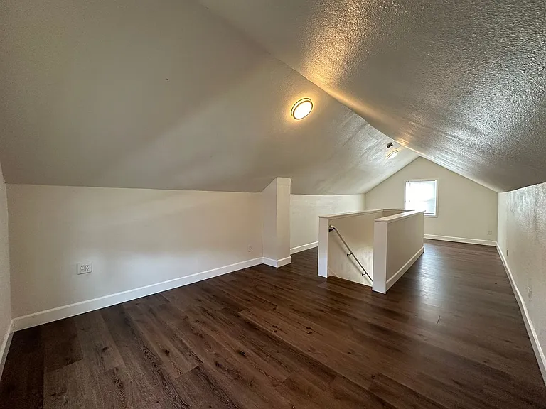 640 Todhunter Ave — Photo 9