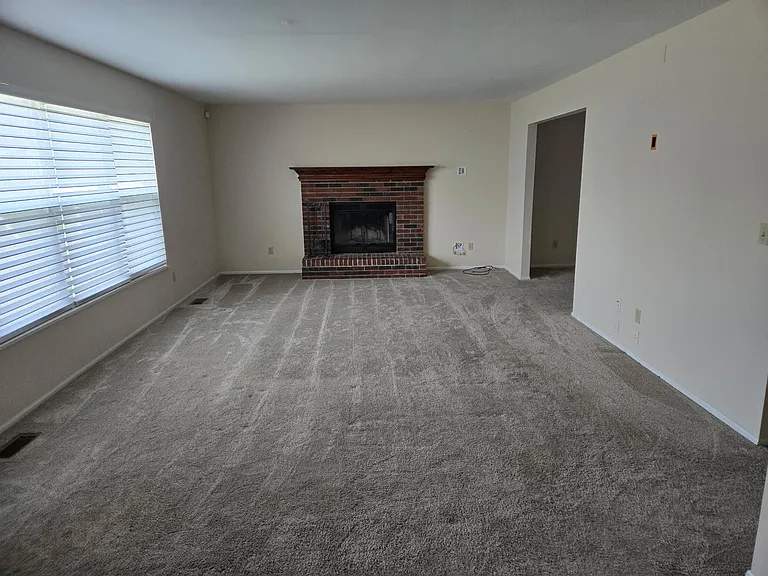 2525 Autumn Fields Ln — Photo 19