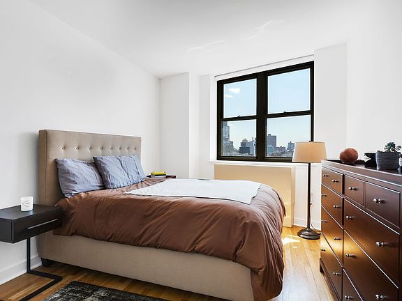 5th image of 2 Cooper Sq APT 12G