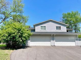 7694 Dunmore Rd, Woodbury, MN 55125