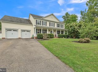 23024 Thornbury Dr, Hollywood, MD 20636