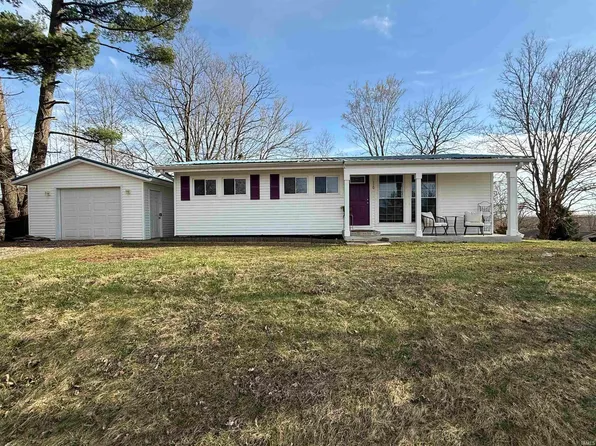 110 E Sunny Slopes Dr, Bloomington, IN 47401