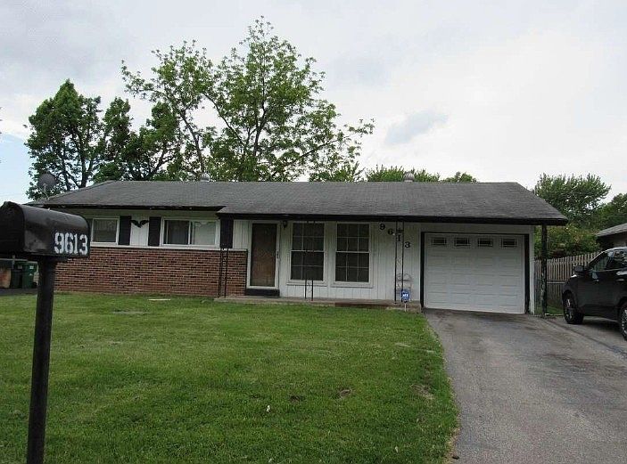 1st image of 9613 Glen Owen Dr