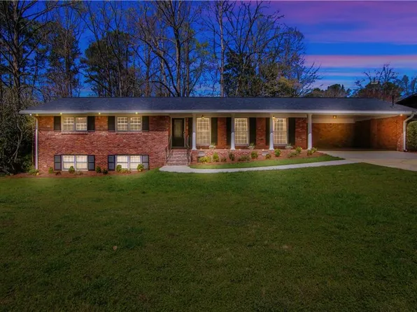 2778 Cosmos Dr, Atlanta, GA 30345