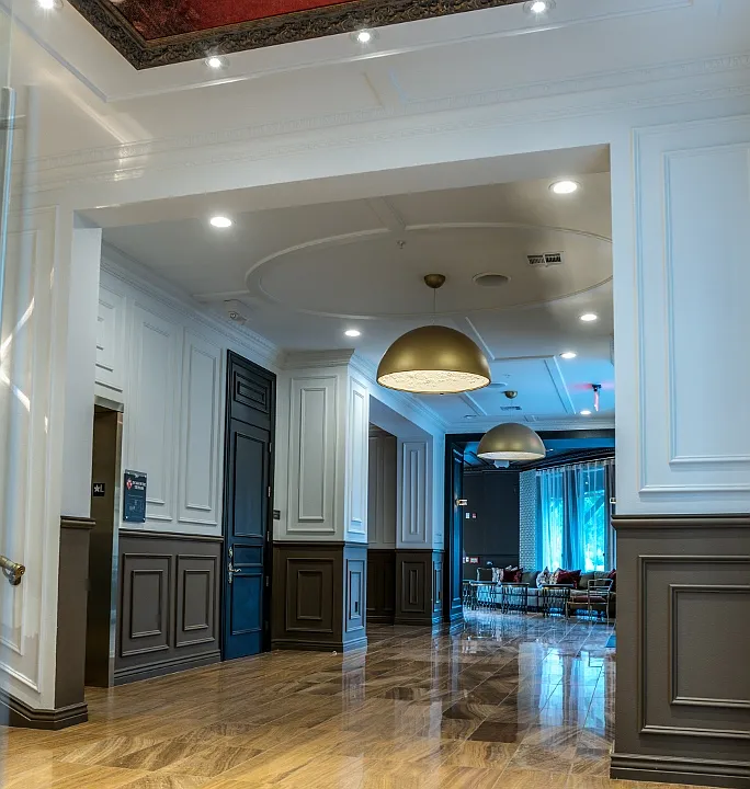 Building Photo 2