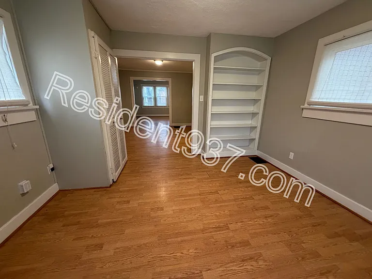 1520 S Smithville Rd — Photo 14