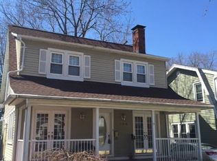 145 N Westlawn Ave, Decatur, IL 62522