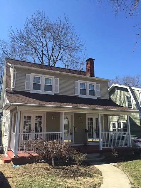 145 N Westlawn Ave photo 1