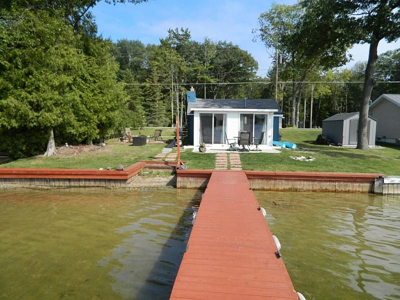 3950 E Cedar Lake Dr, Greenbush, MI 48738 Zillow