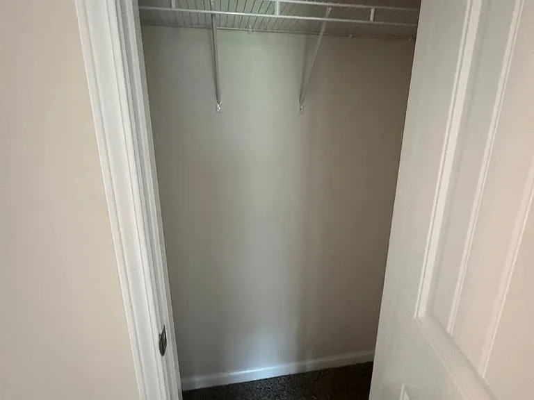 1605 Gambill Wood Dr — Photo 9