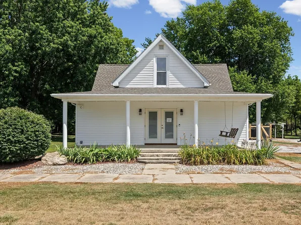 509 S Wabash St, New Richmond, IN 47967