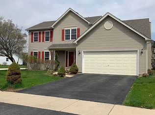 1171 Shoreline Dr, Aurora, IL 60504