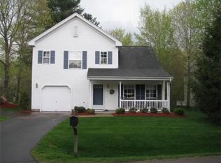 6 Howe Ln, Foxboro, MA 02035