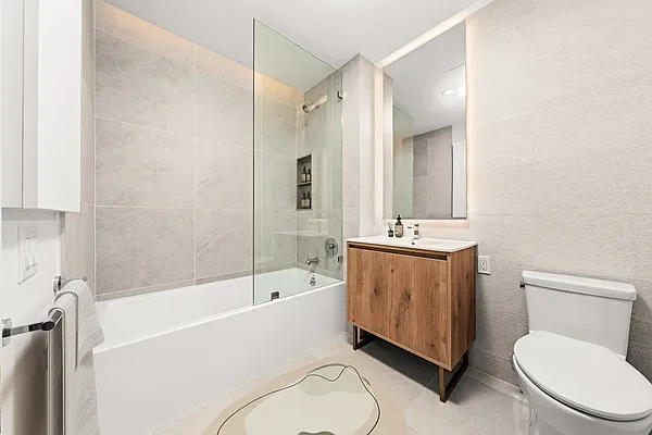 Rented by Nooklyn NYC LLC | media 5