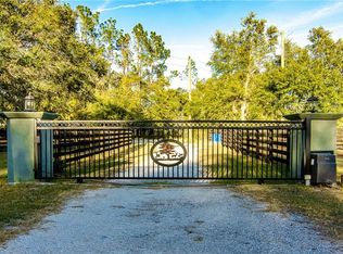 3833 Bruton Rd, Plant City, FL 33565