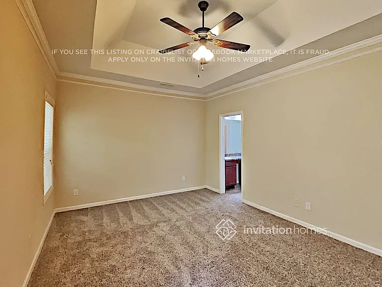 2453 Folsom St — Photo 13