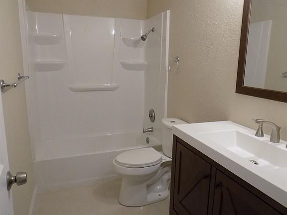 5th image of 7443 Prosperity Ct
