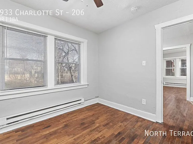 3933 Charlotte St #206 — Photo 12