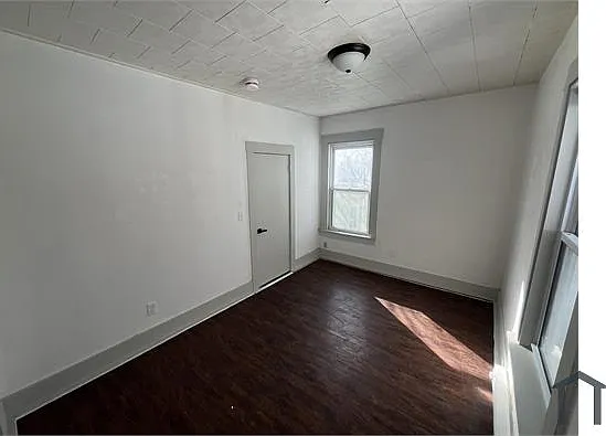 40 Garnet St #4 — Photo 16