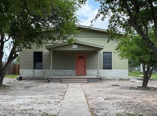 1309 S 1st St, Harlingen, TX 78550