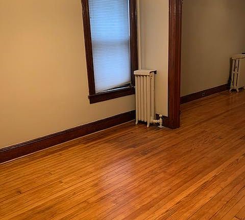 2nd image of 89 Magnolia Ave #1