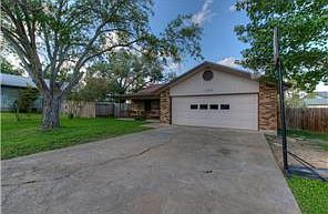 1st image of 103 Cottonwood Dr