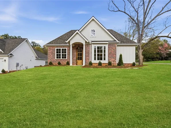 101 E C Ave #C, Easley, SC 29640