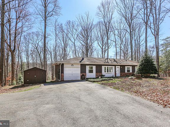 2nd image of 618 Hope Rd