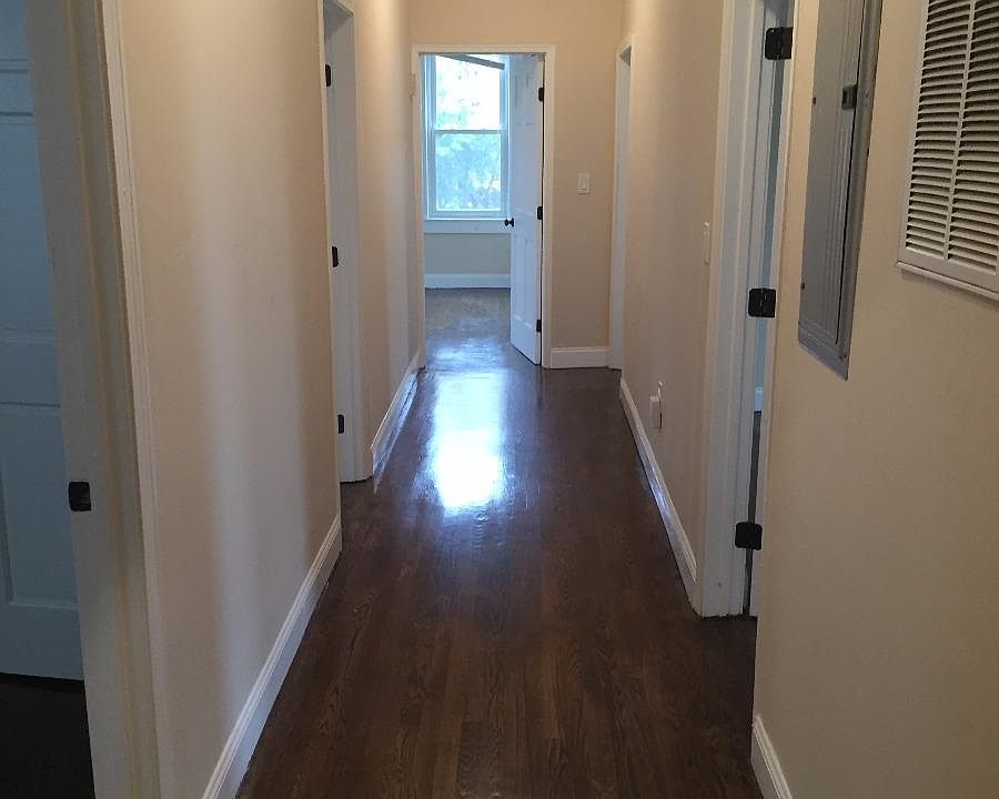 2nd image of 3112 Washington St #2CRG