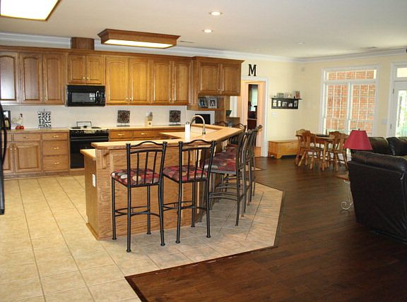 5th image of 4715 Poyner Ct