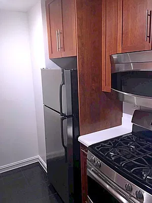 Rented by United Realty Group Unlimited | media 4