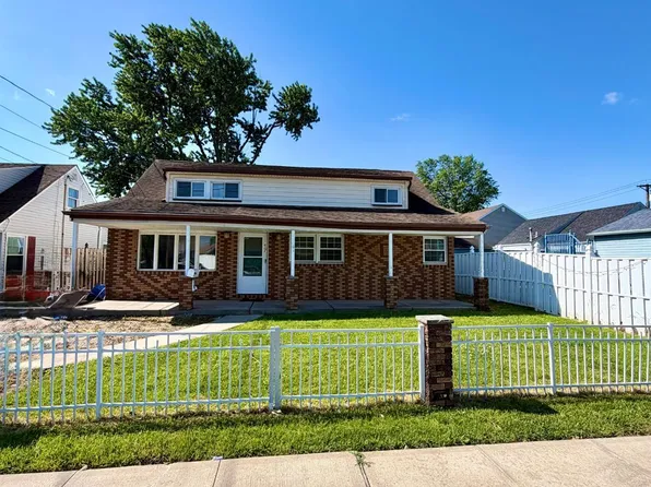 17 Birch St, Carteret, NJ 07008