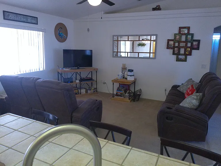 2892 Daytona Ave — Photo 7
