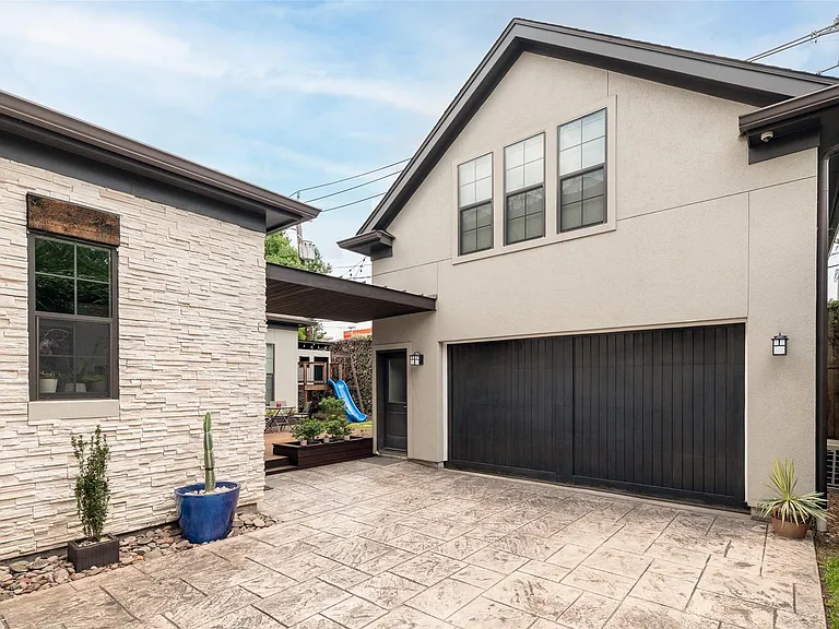 5655 Locke Ln — Photo 37