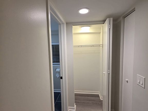 5th image of 3508 N Lowell Ave #G