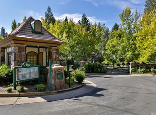 476 Bay View Ct, Lake Arrowhead, CA 92352