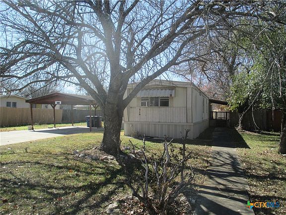 2nd image of 910 Hueco Dr