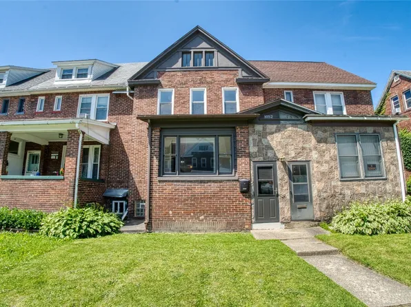 1052 Priestley Ave, Erie, PA 16511