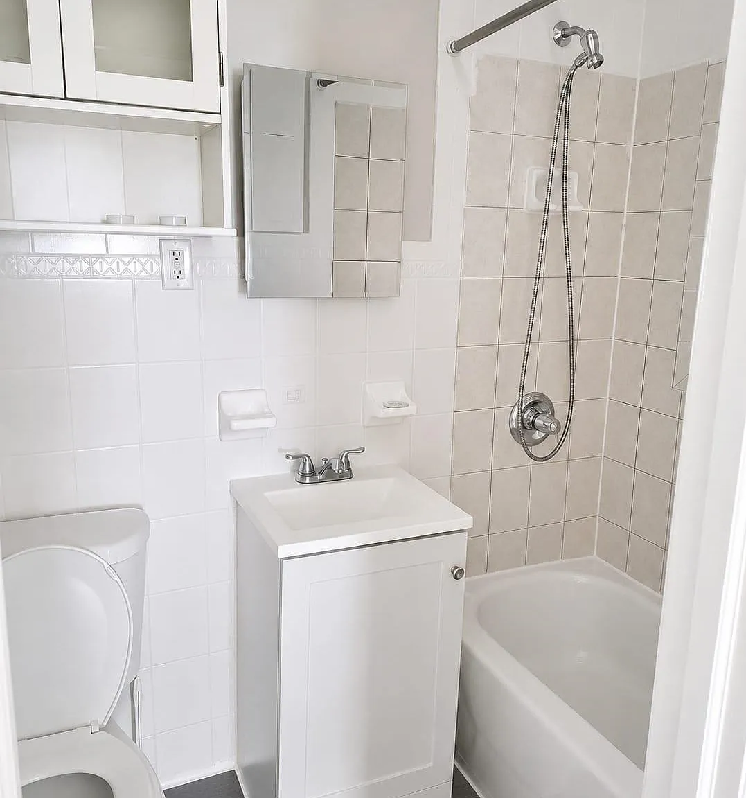 2 bed, 1.0 bath, $1,750 — Photo 4