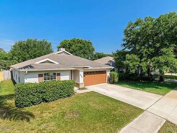 2nd image of 2050 Featherwood Dr W