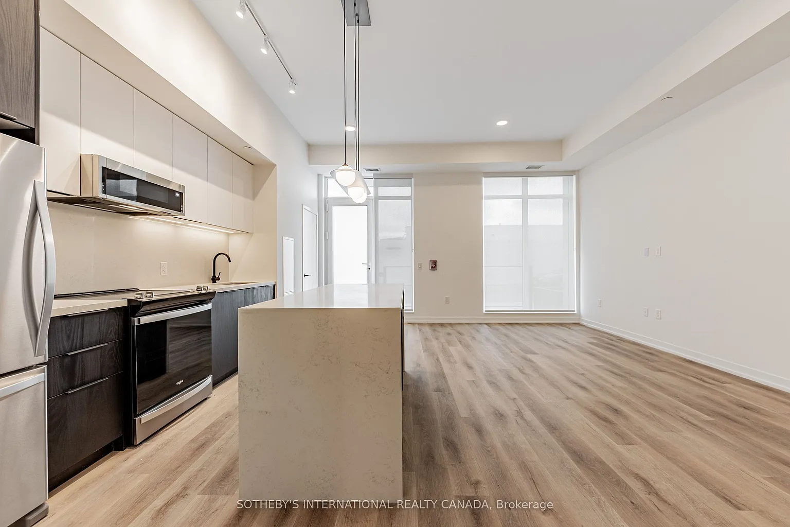 5 York Rd #Townhouse 104 photo 1