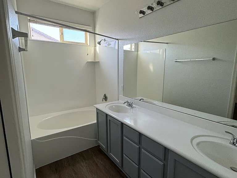 951 E Cherry Hills Dr — Photo 11