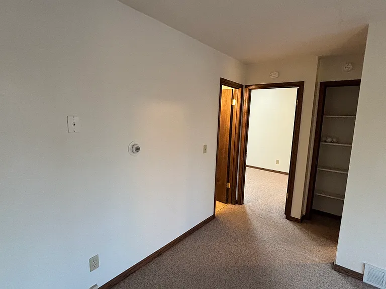 208 Spruce St #4 — Photo 16