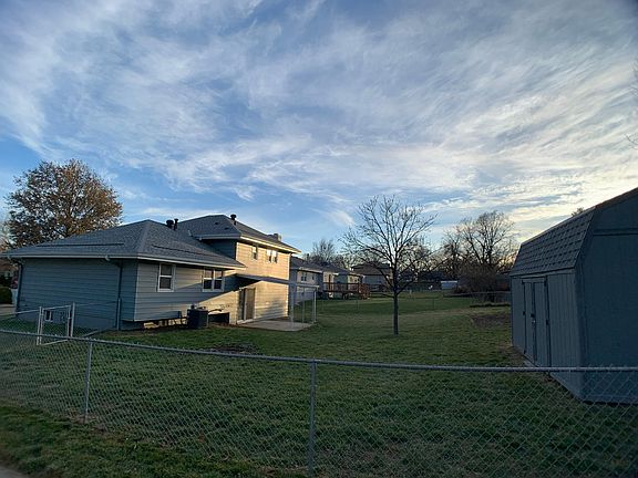 2nd image of 5306 S 104th Ave