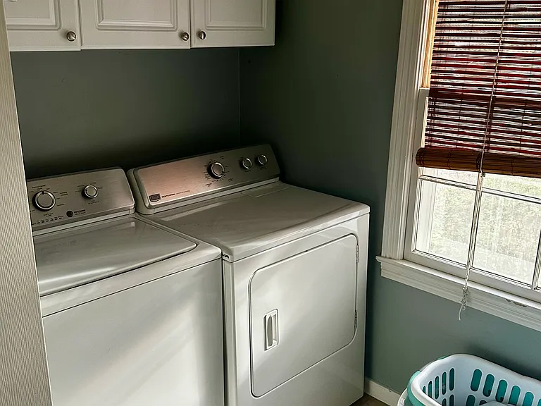 1334 Columbia Dr — Photo 18