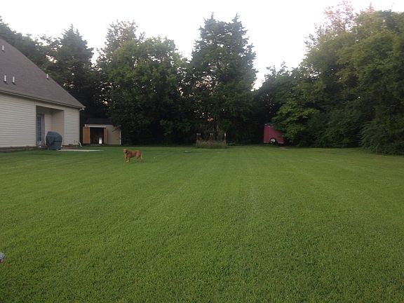 Also includes lot behind us