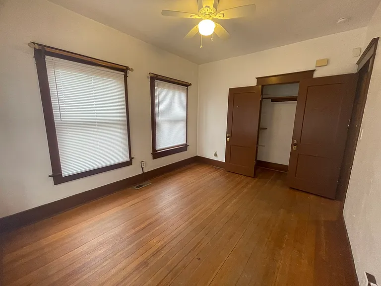 123 Maple St SE — Photo 4